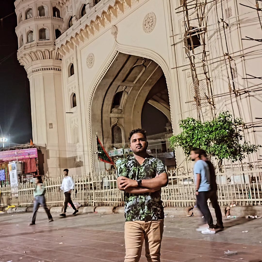 Midnight stroll near Charminar