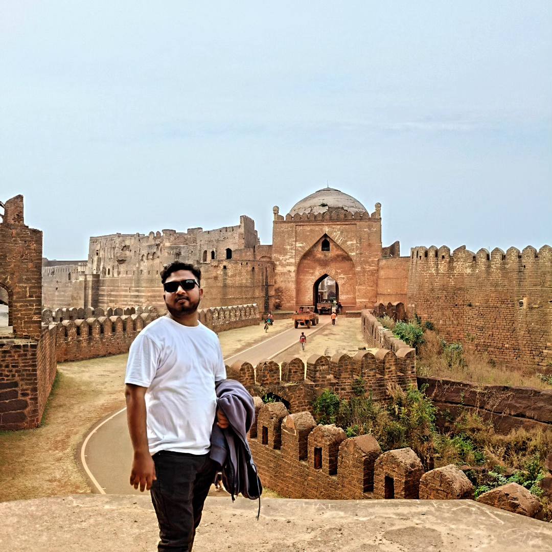 One-Day Trip from Hyderabad to Bidar – My First Visit to Karnataka! 🚗✨