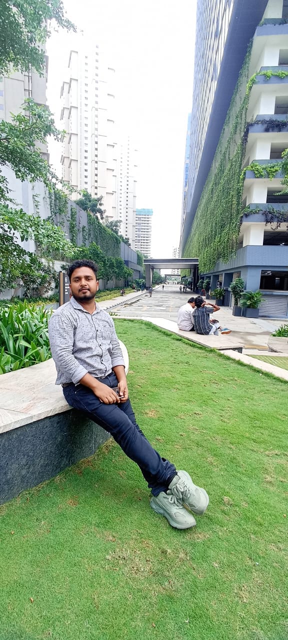 Lunch Break Adventures Around Prestige Sky Tech! 🍽️🚶‍♂️