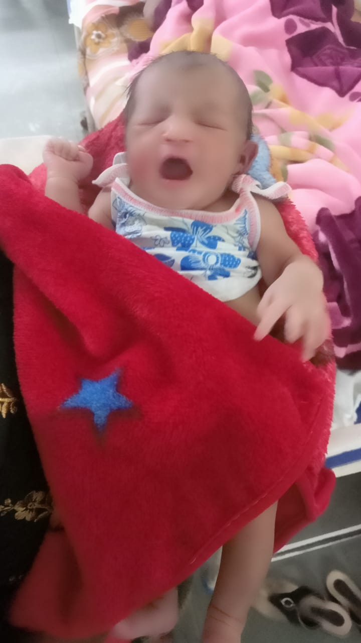 Welcome to the World, Aayat Parveen