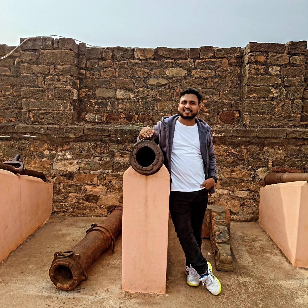 One-Day Trip from Hyderabad to Bidar – My First Visit to Karnataka! 🚗✨